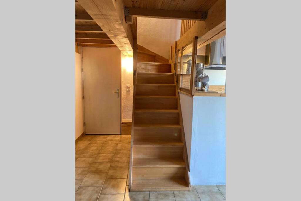 Duplex Lumineux Sur Gde Terrasse, Balneo Double, Parking Prive, Clim, Local Velos Apartment Entraigues-sur-la-Sorgue