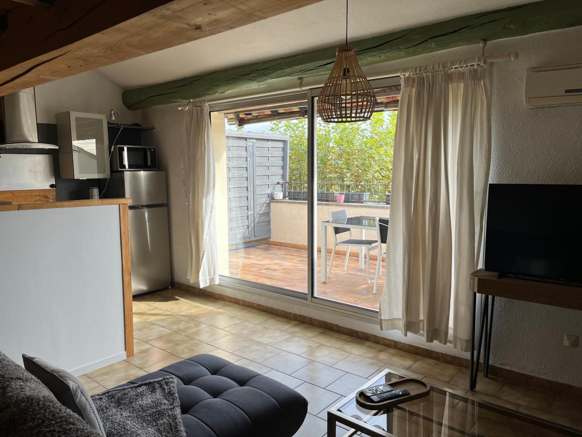 Duplex Lumineux Sur Gde Terrasse, Balneo Double, Parking Prive, Clim, Local Velos * Entraigues-sur-la-Sorgue