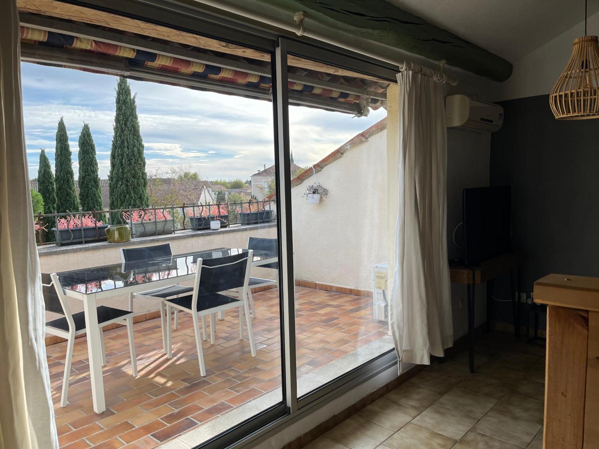 Duplex Lumineux Sur Gde Terrasse, Balneo Double, Parking Prive, Clim, Local Velos Apartment Entraigues-sur-la-Sorgue