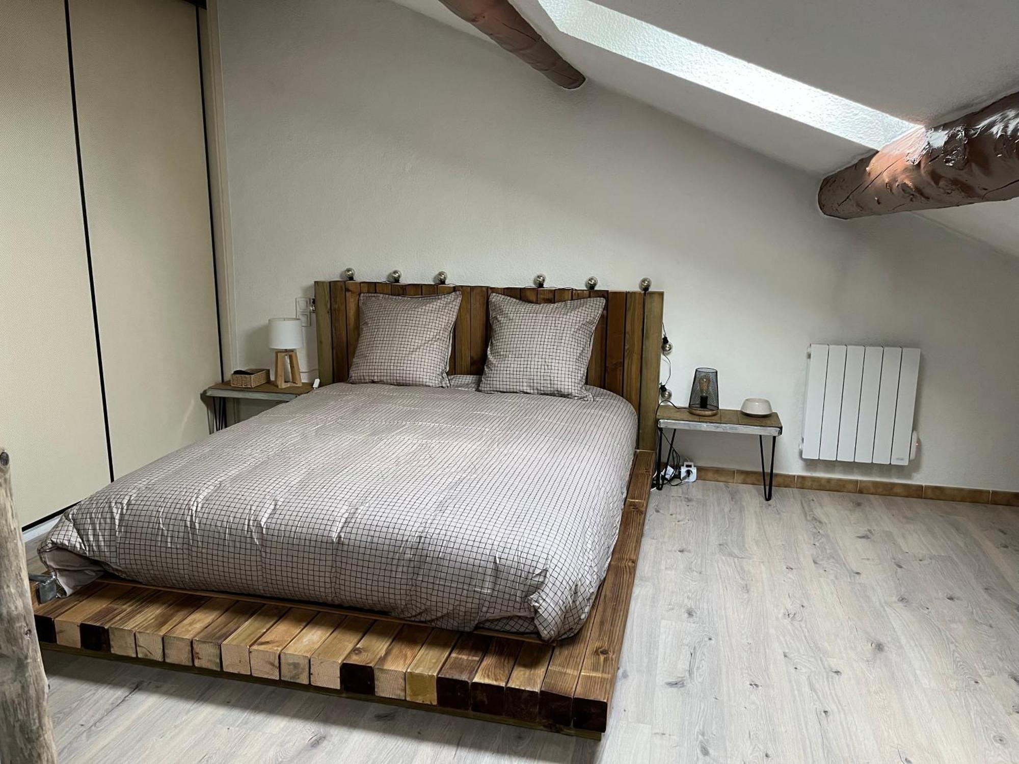 Apartment Duplex Lumineux Sur Gde Terrasse, Balneo Double, Parking Prive, Clim, Local Velos